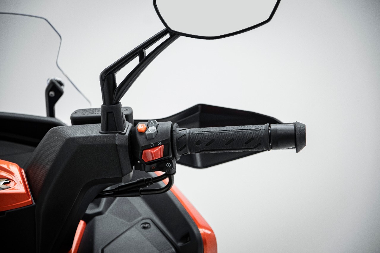 Kymco: si amplia la famiglia DTX 360